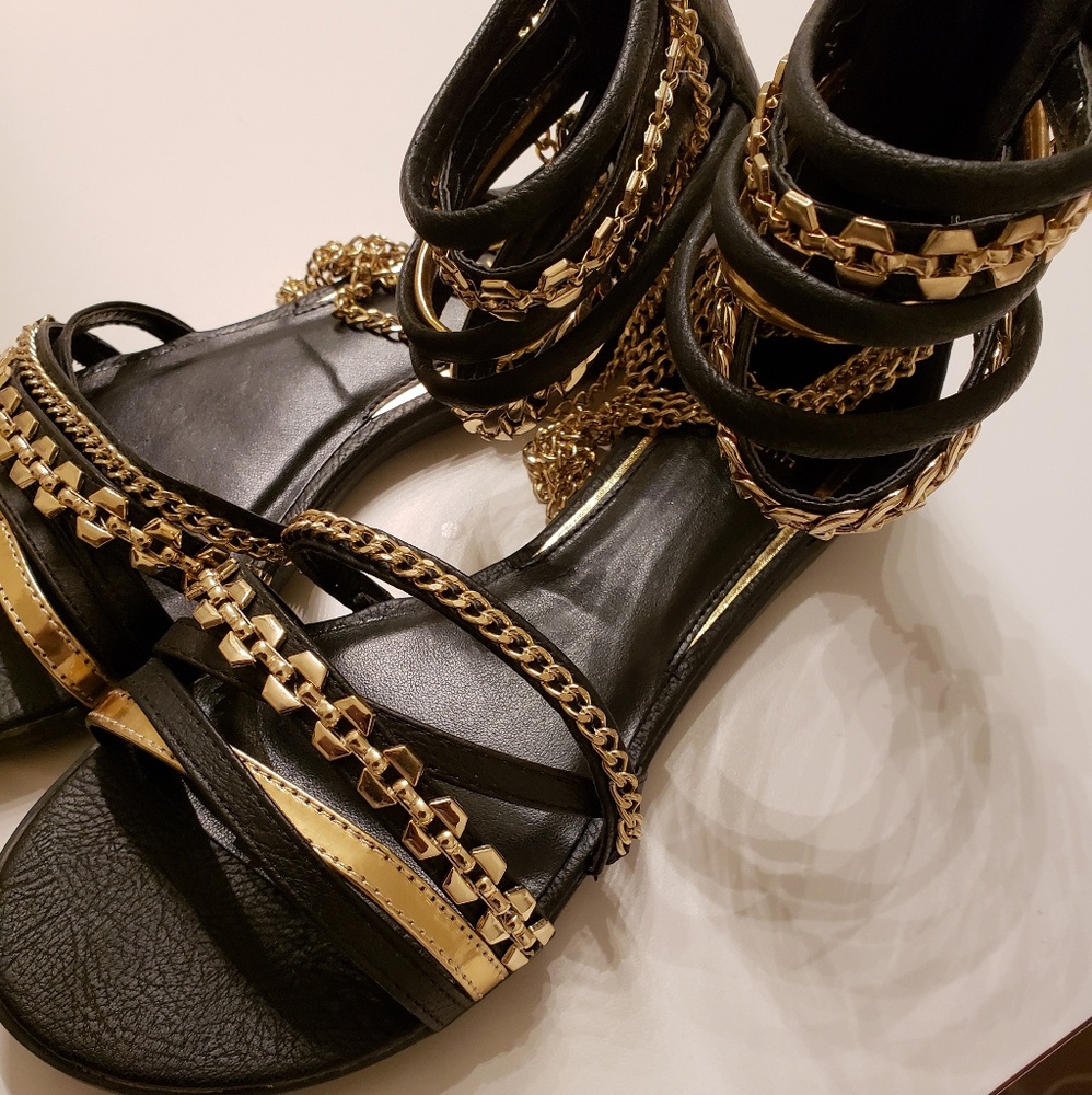 Sandals - Picture 2 of 2